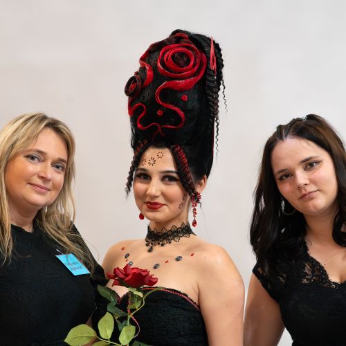 Kadeřnická soutěž v Sušici